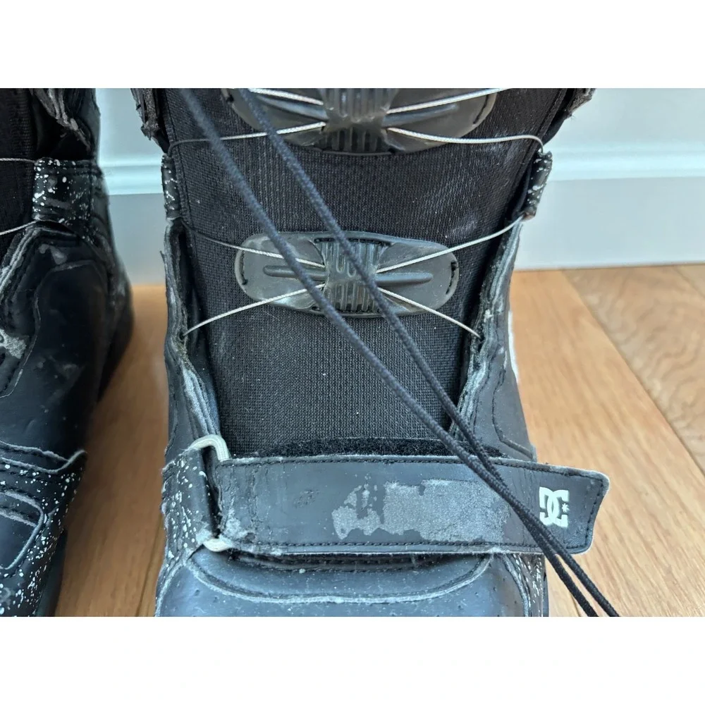DC Super Park 09 Snowboard Boots BOA Laces Black Graffiti‎ Size 11